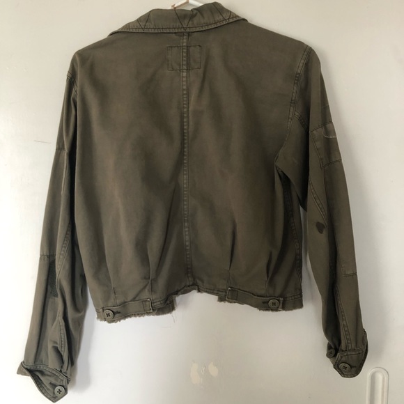 Olive Green Button Down Jacket - Picture 2 of 6